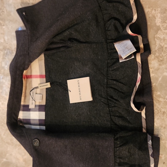 BWT GIRLS BURBERRY BLAZER - Picture 5 of 8